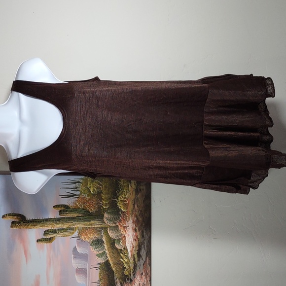 Pretty Angel Silk Blend Top w/Flounce Hemline - Picture 1 of 10